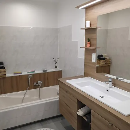 Au Coeur Du Kochersberg Apartament Kienheim